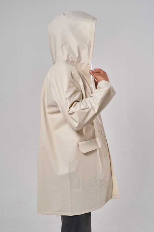 Raincoat Armor Crema Nublado