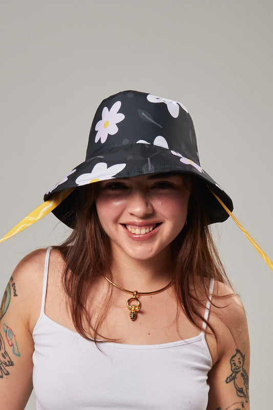 Sombrero Bucket Hat Negro Floral