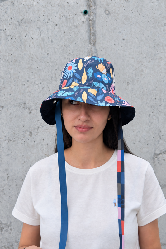Bucket Hat Doble Faz Azul floral