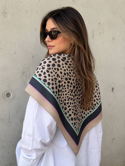 Pañoleta Animal Print