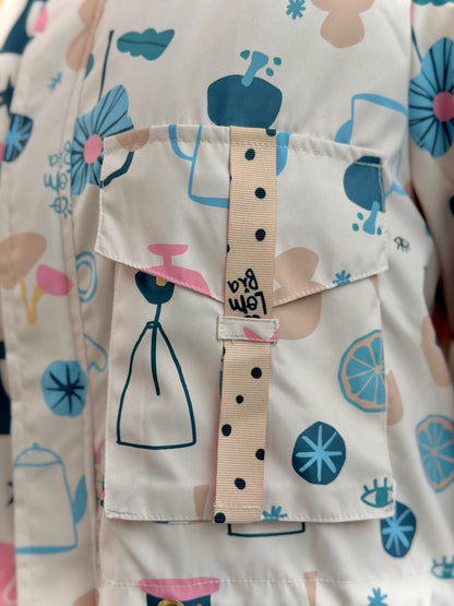Chaqueta corta estampada crema