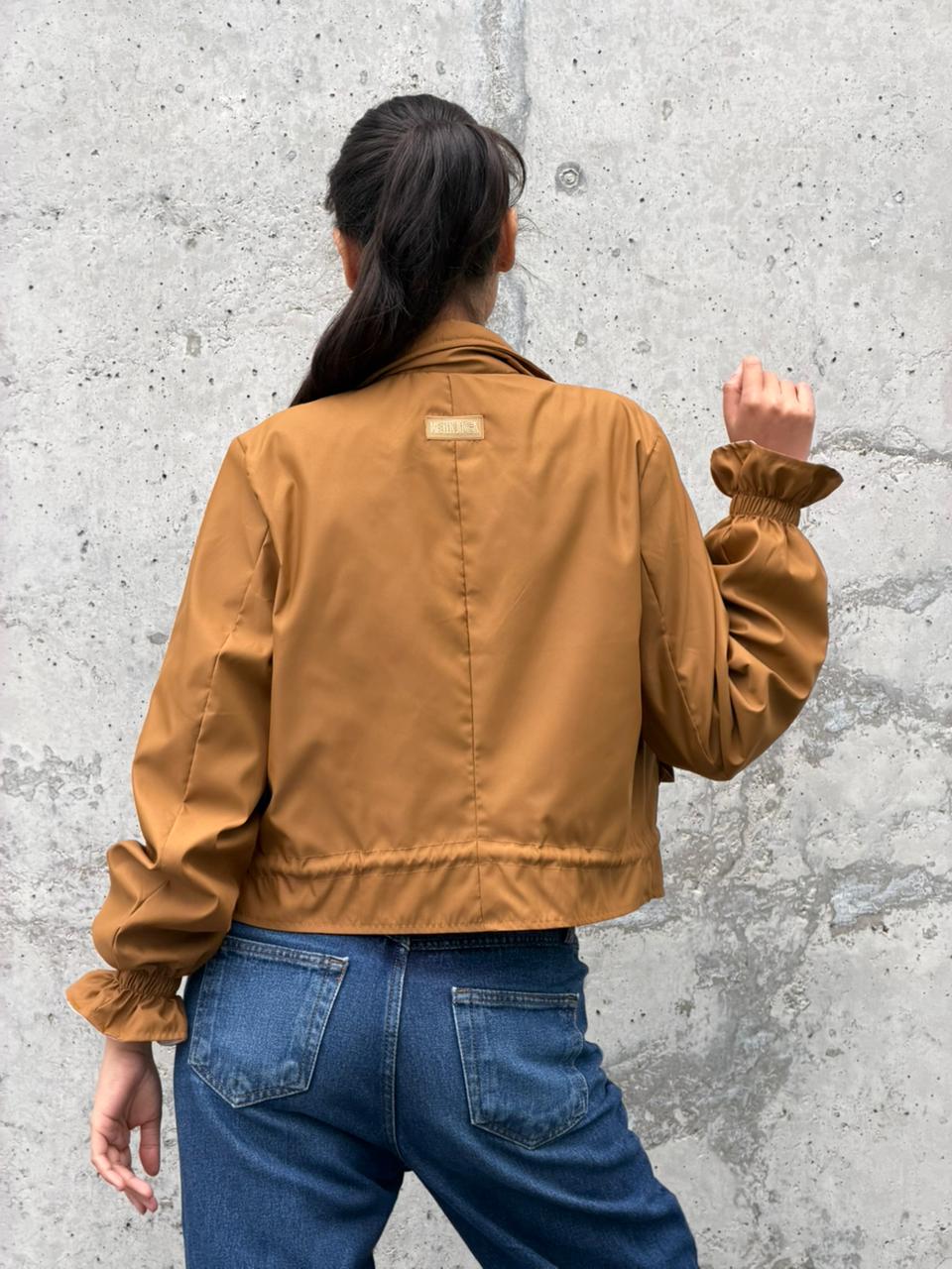 Chaqueta Corta Mocca