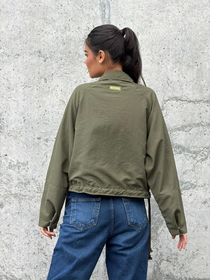 Chaqueta Boxy Verde Militar