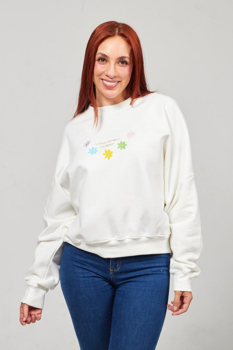 Buzo Crop Marfil Flowers